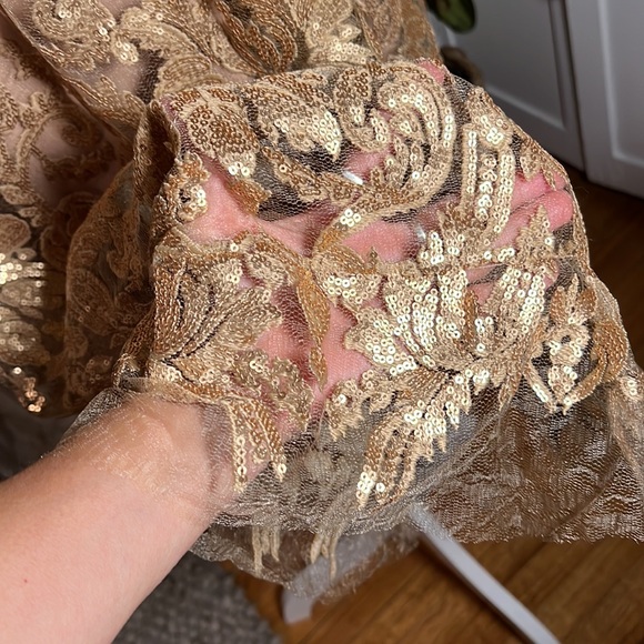 NWT Dress the Population Women's Blair Plunging Fit and Flare Midi Dress - Picture 5 of 8